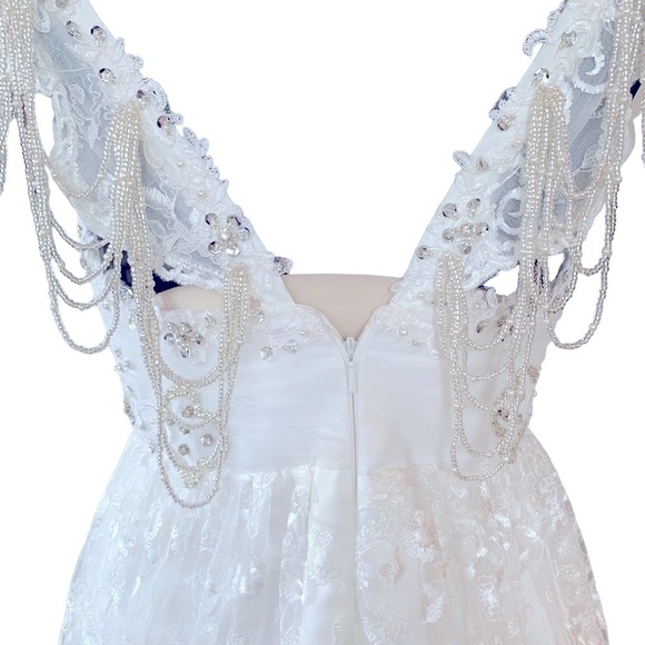 Bridal Gown - Picture 12 of 16